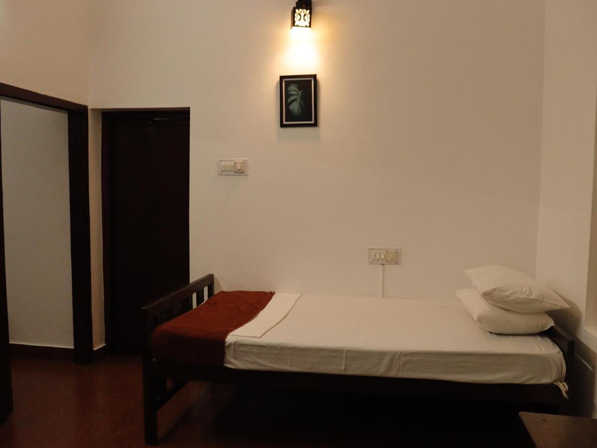 Remasailam Villa Thiruvananthapuram Bagian luar foto