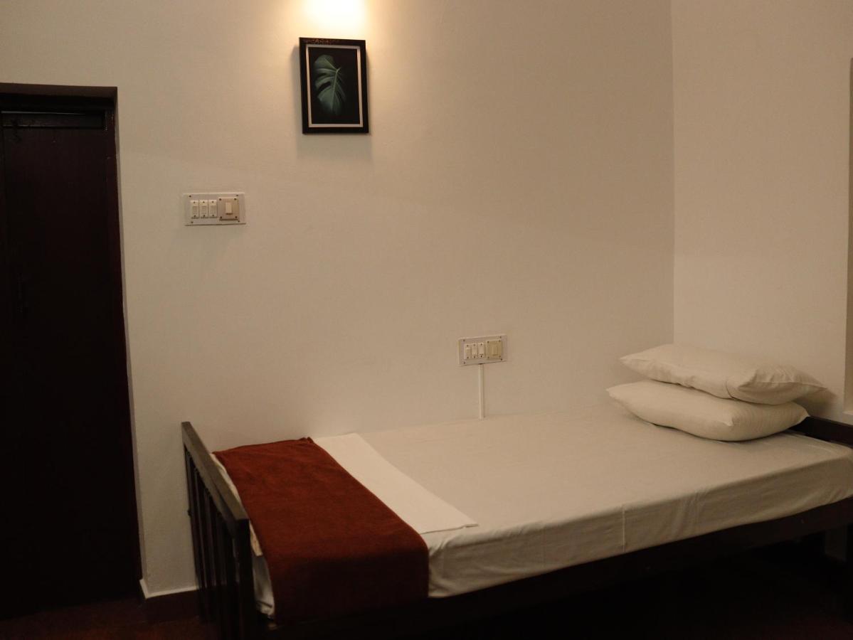 Remasailam Villa Thiruvananthapuram Bagian luar foto